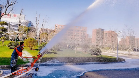 【又見(jiàn)飛雪，飄于智能裝備】手持式、推車式中倍泡沫發(fā)生器（兩款）