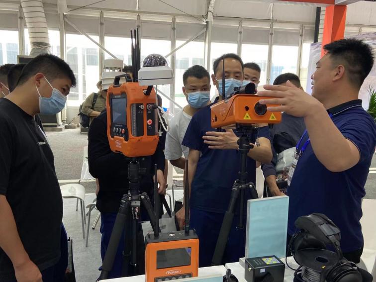 1695180859377600.jpg 5a6cc3c15d4f7bd6ed283c0d869cb7f(1).jpg